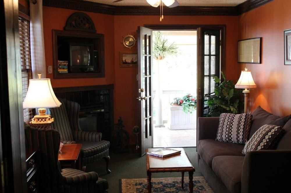Williamsburg Sampler B & B المظهر الخارجي الصورة